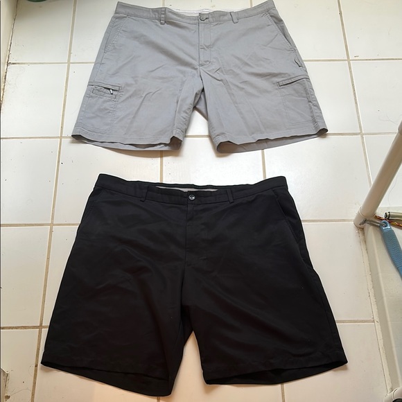 Lot of 2 Greg Norman Men's Black and Gray Dress Shorts Sz 42 - Picture 1 of 8